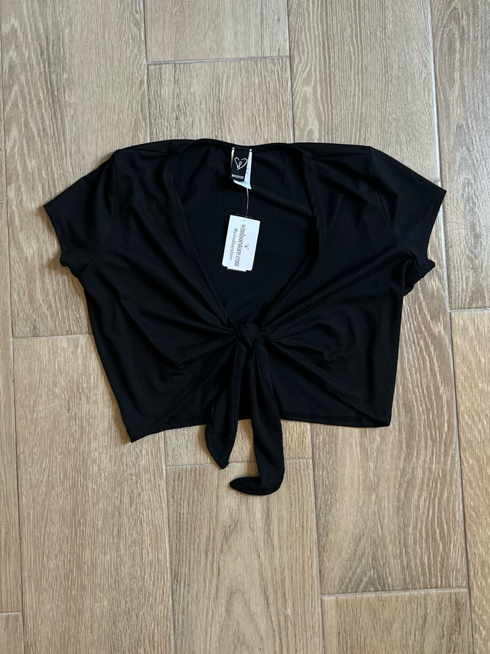 Windsor Black Tie-Front Crop Top NWT